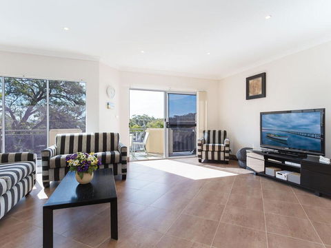 Sandy Point Luxury', 117a Sandy Point Road - Air Con & Foxtel - NT Tourism 0