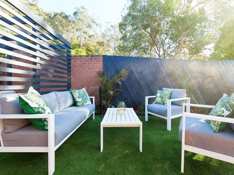 Sandy Point Road, 51 - NT Tourism 3