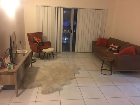 Sandys Shared Appartment - Accommodation NT 3
