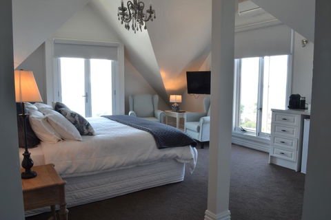 Sapphire Shores Luxury Retreat - Accommodation NT 1