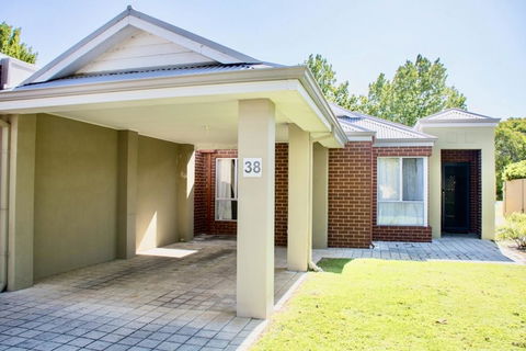 Sea Breeze - Broadwater - NT Tourism 0