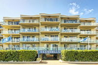 Sea Breeze Luxury Holiday Apartment