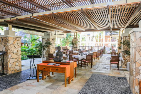 Sea Temple 220 Queen Spa Studio Beachfront Resort - Accommodation NT 1