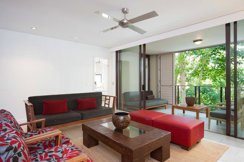 Sea Temple Palm Cove Apartment 213 - Accommodation NT 3