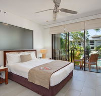 Sea Temple Palm Cove Luxury Studio 212 - NT Tourism