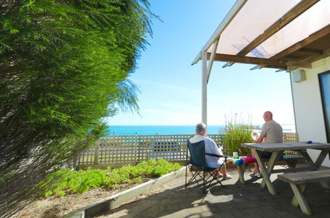 Sea Vu Caravan Park - Accommodation NT 1