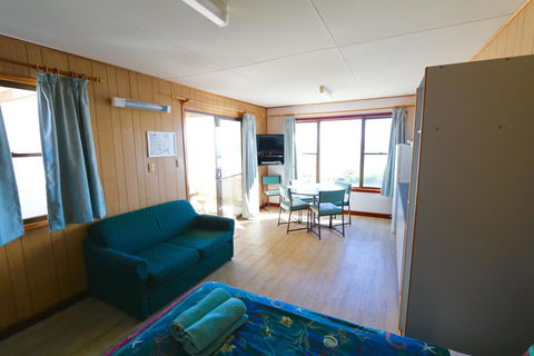 Sea Vu Caravan Park - Accommodation NT 3