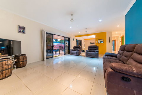 Seaside Hideaway- Hideaway Bay - Accommodation NT 3