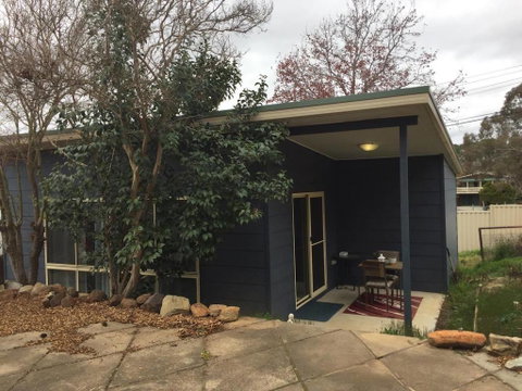 Self-contained Private 2 Bedroom Apartment - Accommodation NT 0