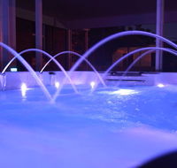 Semaphore Sea Breeze - Family Beach-Heated Pool Holiday - NT Tourism