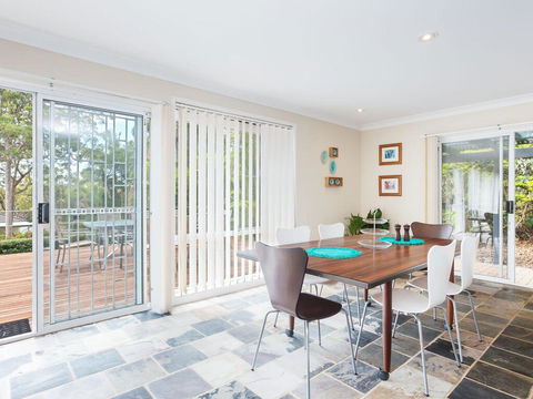 Serenity', 7 Mulloway Place - Peaceful House With Air Con Netflix & WIFI - NT Tourism 1