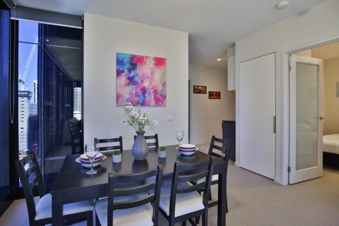 Service Apartment Collins St - Accommodation NT 0