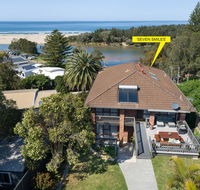 Seven Smiles - riverside location and ocean views - NT Tourism