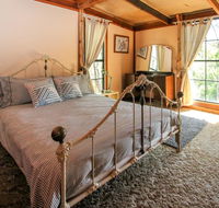 Shady Creek Eco Cabin Peaceful Country Getaway - NT Tourism