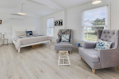 Shearers Cottage - Pet Friendly Holiday Accommodation - Accommodation NT 0