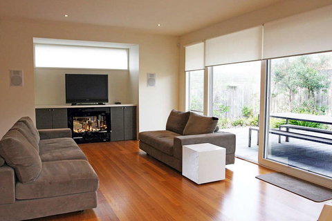 Shortlands - Accommodation NT 2