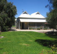 Showgrounds Cottage Naracoorte - Accommodation NT