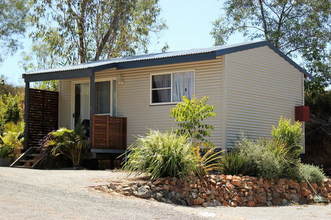 Silver Wattle Cabins - Accommodation NT 0