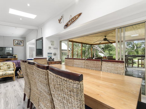 Silverleaves On The Beach - NT Tourism 2