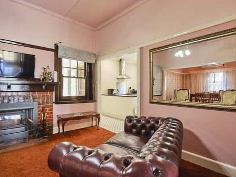 Skymirror Cottage - NT Tourism 2