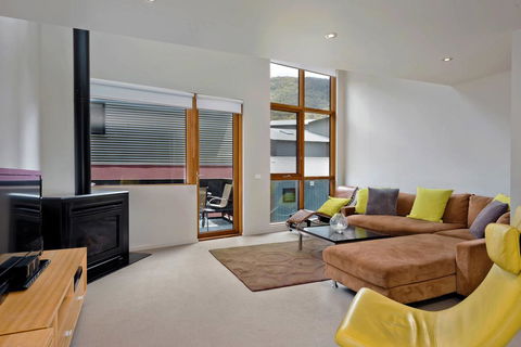 Snow Stream Apartments - Accommodation NT 3