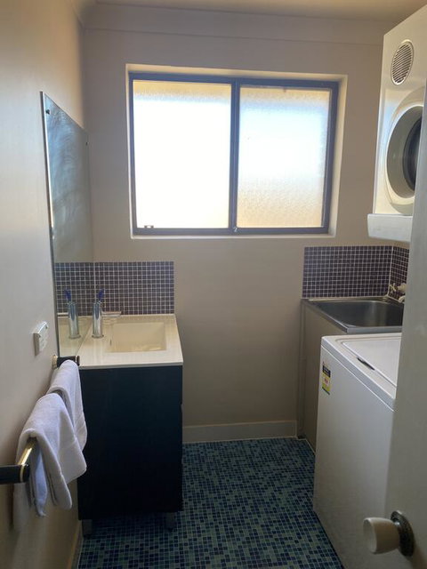 Snowgate Motel + Apartments - Accommodation NT 3