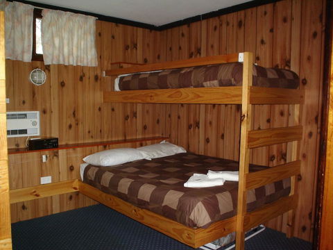 Southern Cross Motor Inn & Tourist Park - NT Tourism 2