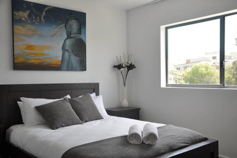 Spacious 2 Bed 2 Bath Unit - LUMA APARTMENTS - Accommodation NT 0