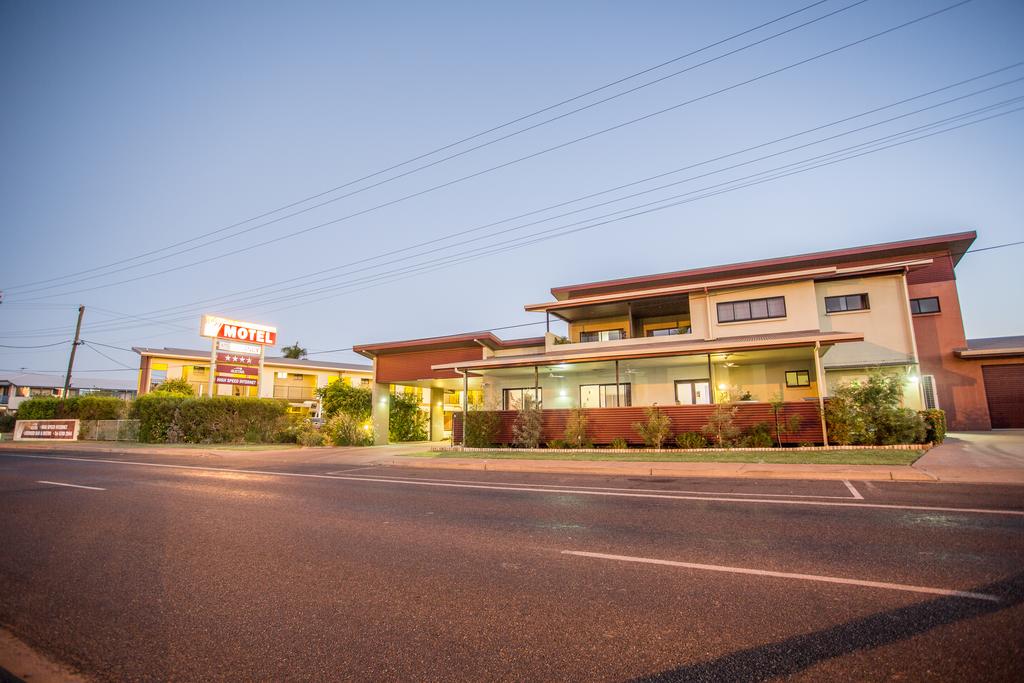  Accommodation NT