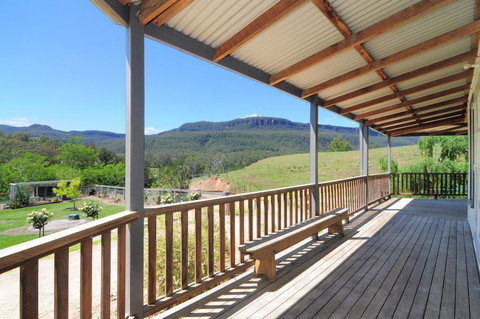Spring Grove Dairy - Picturesque Views! - Accommodation NT 1