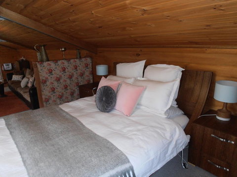 Springmead Rustic Cabin - Accommodation NT 0