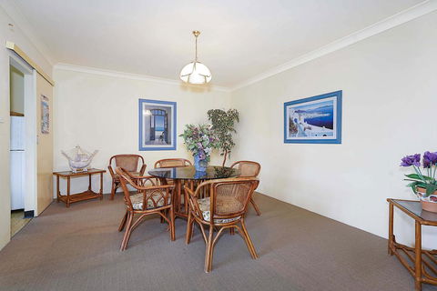 St Tropez Unit 9 - The Entrance, NSW - NT Tourism 2