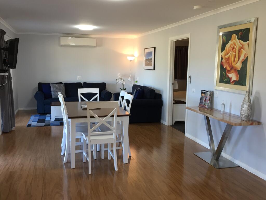Broke NSW Accommodation NT