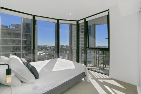 Stay In Style-Luxury CBD Apartment - Accommodation NT 2