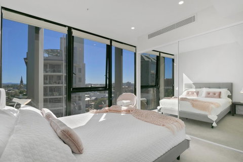 Stay In Style-Luxury CBD Apartment - Accommodation NT 1
