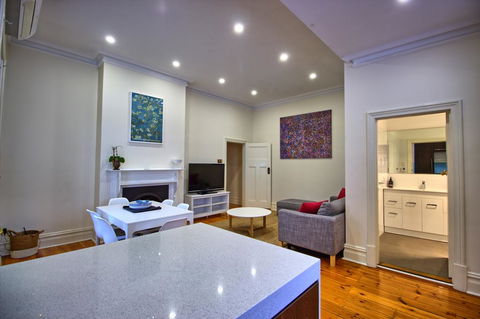 Stay On Sussex - Accommodation NT 2