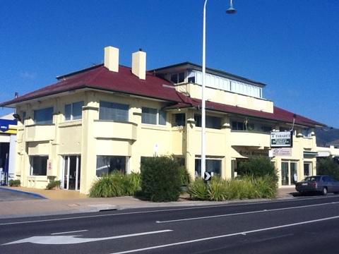 Stella's Dromana Hotel - NT Tourism 0