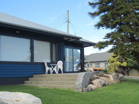 Storm Bay Cottage - NT Tourism 1