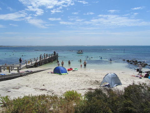 Storm Bay Cottage - NT Tourism 3