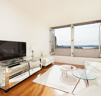 Stunning Sydney Harbour Views - NT Tourism