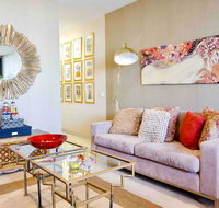 Stylish 1 Bedroom Apartment Amazing City Views - Accommodation NT