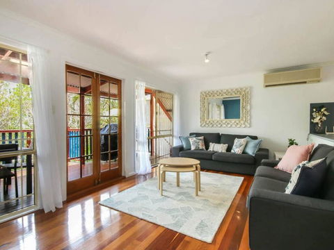 Stylish 3 Bedroom Family Home In Leafy Paddington - NT Tourism 3