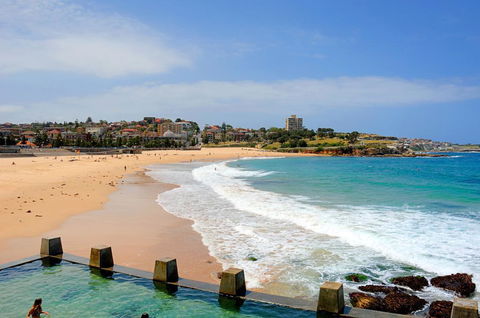 Stylish And Spacious Beach Apartment - NT Tourism 3