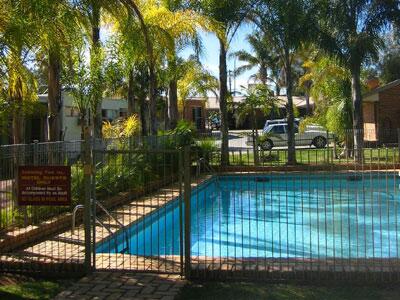 Sun River Resort Motel - NT Tourism 0