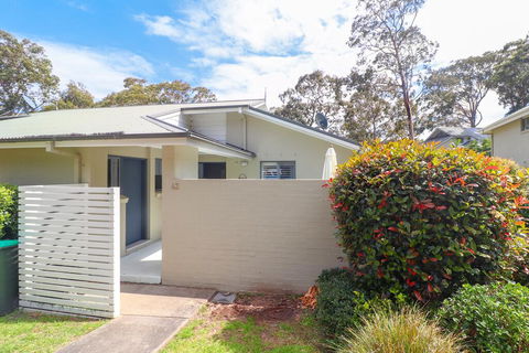 Sunflower Villa In Raffertys Resort - Accommodation NT 1