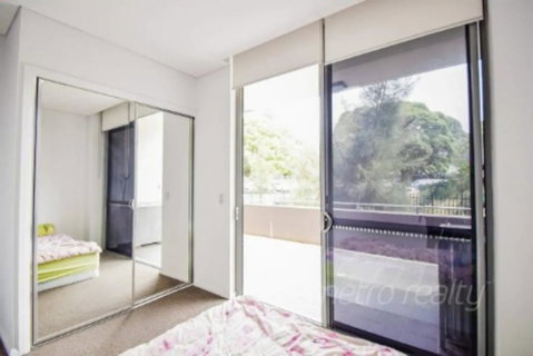 Sunny 3 Bedroom Apartment In Turrella - Accommodation NT 3