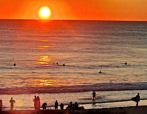 Sunset On Esplanade - NT Tourism 0