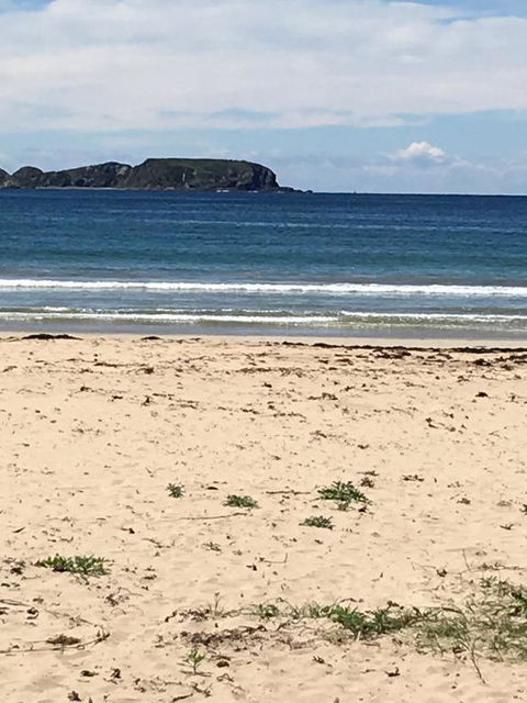 Surf Beach Holiday - NT Tourism 0