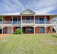 Surf Break - Fingal Bay - Accommodation NT