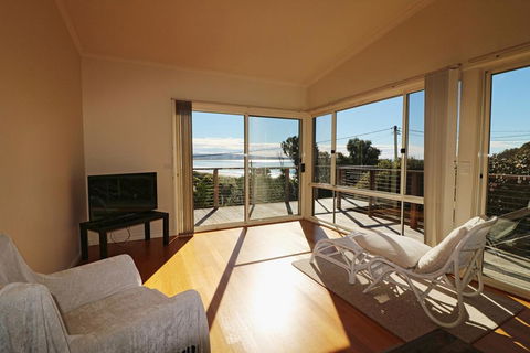 Surfside - Accommodation NT 0